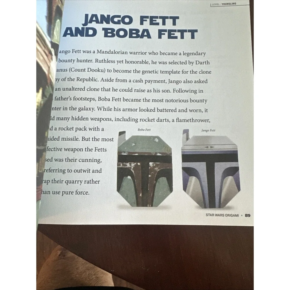 Star Wars General Phasma Innovative Designs Light-Up Journal & Origami Book‎